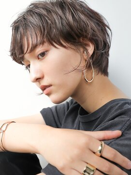 スクリーンギンザメゾン 銀座(SCREEN GINZA MAISON.) 黒髪カタログ/クラゲヘアー/オリーブグレー/銀座