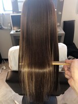 アールサロン アオヤマ(Rr SALON AOYAMA) プラチナR.HASストレート