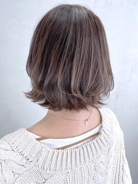 アイティー バイ アルバム 浦和店(IT by ALBUM) オフィスハイライト_マッシュショートカーキグレージュ_ba326371