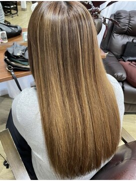 アローズ 荒尾店(arose) 大人女性20代30代40代髪質改善ツヤ髪ハイライト