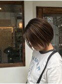 ショートボブ