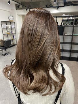 エミュー(Emu) ピンクベージュ☆