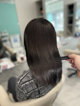 リーホリエ(Lee Horie) 【Gyo】髪質改善OVERicsカラー