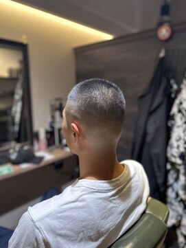 エクファフォーメン(EX-FA FOR MEN) カルマパーマ/ベリーショート/ダークアッシュ/ニュアンスパーマ