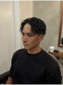 センターパート×ツイストスパイラルパーマ