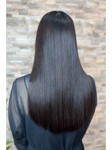 サロン ド リュクス(Salon de Luxe)