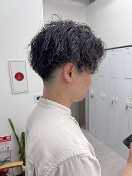 ビューナゴヤ 名駅(VIEW NAGOYA) スパイキーショート/フェザーパーマ/サーフカール/メンズ