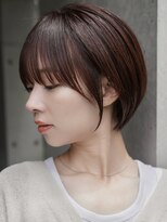 カライング(ing) 大人可愛い20代30代40代黒髪前下がりひし形小顔ボブ丸みショート