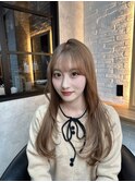 透明感ベージュ×まとまる艶ロング