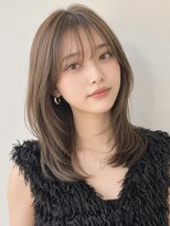 ノア(NOA)&nbsp;【NOA】くびれミディシースルーバングオリーブ韓国レイヤー