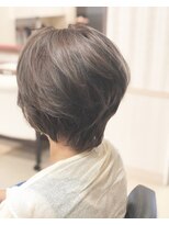 ヘアークリアー 春日部 大人可愛いふんわり軽いショートレイヤー/小顔効果/30代40代50代