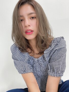 ルービック 京橋(Rubik's) 大人可愛いくびれミディ（かきあげグレージュカラー）