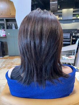 クレップスヘアーヒマワリ(CRE'PS HAIR HIMAWARI) くびれボブ