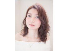 ベージュ(BEIGE)