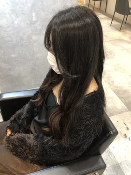 アイディール 心斎橋店(:ideal) シースルーバング20代30代40代　韓国ヘア―　黒髪　大人可愛い