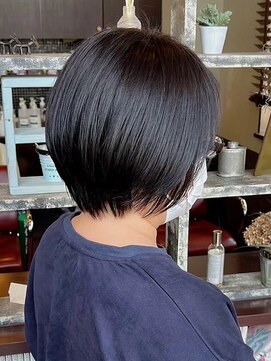 ヘアーメイク アチャ(hair make accha) 大人可愛い30代40代丸みショートボブ
