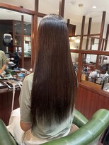 サロンデピレ ツヤストレートロングスタイルブラウン縮毛矯正髪質改善ツヤ髪