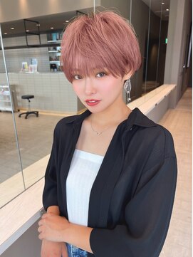 ロンド クラン 岡崎(Lond Clan) どこから見ても綺麗なフォルム大人可愛いレイヤーショート