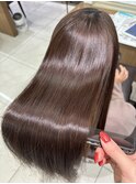 カラー毛でも艶々髪質改善縮毛矯正