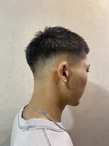 メロウメンズライン 神戸三宮(mellow men's line) ミドルフェード / スキンフェード