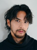 20代シャドウパーマセンターパート緩めメンズパーマ原宿