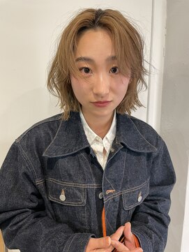 フェンヘアーアイス 中目黒(Fen.hair ici) ケアブリーチミルクティー伸ばしかけレイヤーボブ