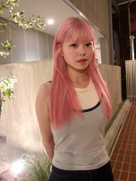 ユルクメゾンシティ 名古屋(JURK MAISON CITY) ' natsu style ' ケアブリーチ　ロング　ペールピンクカラー