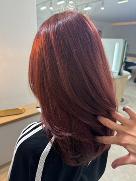 ビビバイベル(BiVi by BHEL) 桑名ロングレイヤーカットミルクティーベージュロングヘア韓国