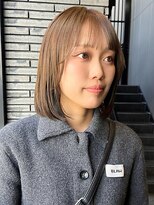 ロティー(loty)&nbsp;ショート ボブ ベージュ ブリーチなしカラー 透明感 10代20代