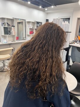 ドッグスター(dog star) 海外風パーマロングパーマ癖毛風パーマくるくるパーマ