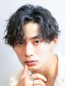 レタッチ バイ フィフス 銀座(RETOUCH by fifth) 銀座波巻きスパイラルパーマツイストスパイラルセンターパート