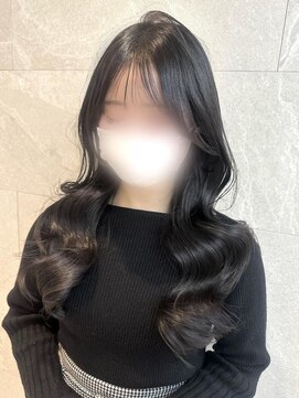 エス(Ess) 《高瀬寛菜》ブルーブラック×韓国レイヤー