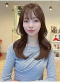 くびれロング 顔まわりレイヤー 透明感ヘア