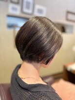 ヘアーアンドビュー ティーリタ 蕨(RITA) 顎ラインショートヘア
