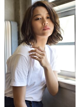 ナナナ パレナ 大津膳所店(nanana parena) ウェットな質感で見せる無造作ウェーブ