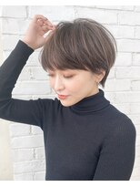 ロビー(LOBBY)&nbsp;２０代３０代大人かっこいいショートスタイル