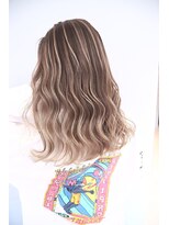 オズ 郡山桑野店(OZ)&nbsp;【OZ田中】バレイヤージュ#ミルクティーカラー