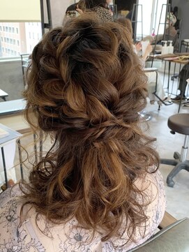 ヘアスタジオニコ(hair studio nico...) ふわふわハーフアップ