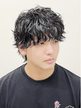 ヨシザワインク ハコザキ 水天宮前 日本橋人形町(YOSHIZAWA Inc.HAKOZAKI) 縦落ちスパイラル/ウルフ/ツーブロック/メンズミディアム