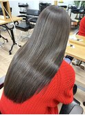 髪質改善トリートメント 艶髪 ロング 透明感カラー