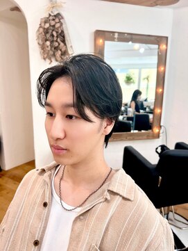 リンダ(LINDA) LINDAペレイラ寺田【アップバング+ナチュラルセンターパート】