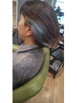 ブロッサム 東中野店 20代30代40代イヤリングカラー耳掛け肩ラインストレート小顔