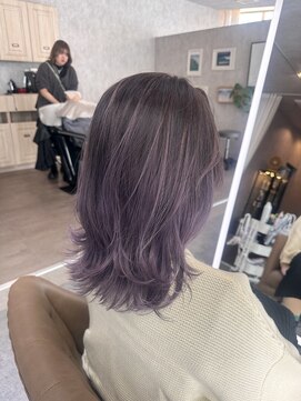 イルバイアトモス(ilu by Atmos) violet × balayage