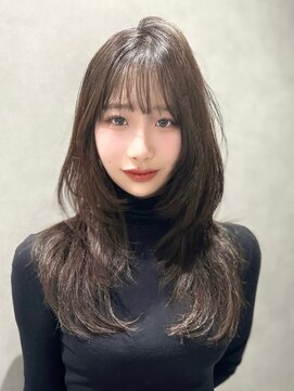 ニトバイアンキシム(nit by ahnkism) 韓国風レイヤーカット顔まわりくびれオルチャン堀江