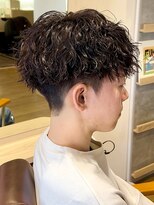 デプト(DEPT.)&nbsp;ツイストスパイラルメンズパーマシャドウパーマツイストパーマ