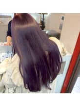 やわらかく抜ける“ケアブリーチ”で可愛いをキープ。