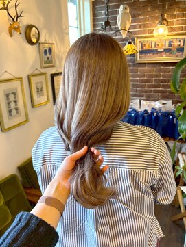 アズグロウヘアー(AS GROW HAIR) 透明感グレージュ×ゆる束ロング