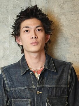 ダグラス トゥーバック 大垣(Douglas TWO BACKS) 【メンズカット】伸びっぱなし風スパイキーショート(1)