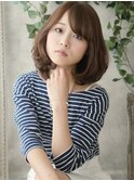 笑顔が似合うフェミニンなメルティ内巻きミディ 巣鴨店
