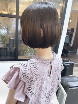 ニット 銀座(knit) 《knit銀座》大人黒髪20代30代40代ショートボブ丸み前下がり